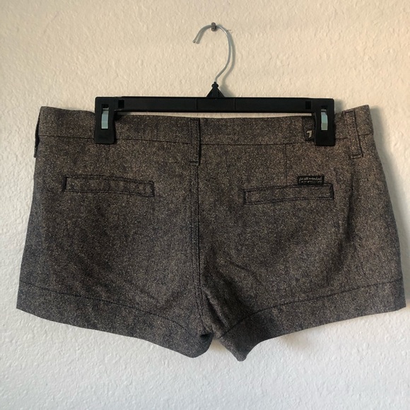 7 for All Mankind Shorts - Size 29 - Picture 2 of 4